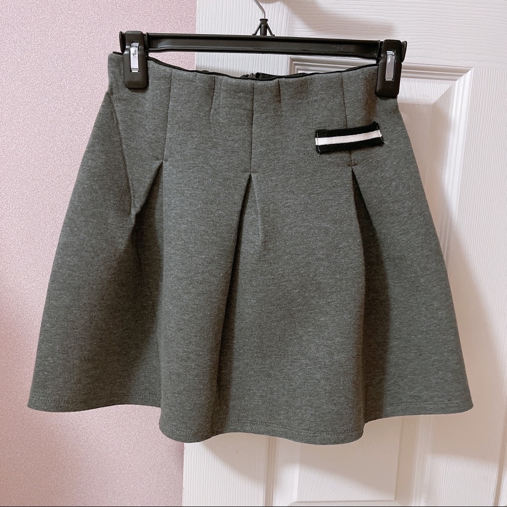 KOREAN STYLE GREY COLOR NEOPRENE MINI SKIRT